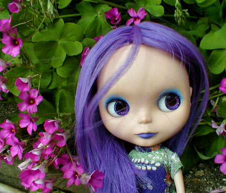 Custom purple haired Blythe